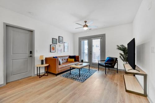 Near Death Valley sleeps 6 unique amenities