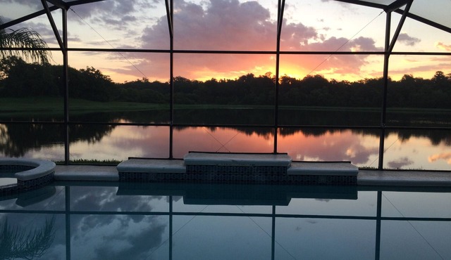 Near Disney and USTA tennis campus - Pool Villa on the Lake - Stunning Views!