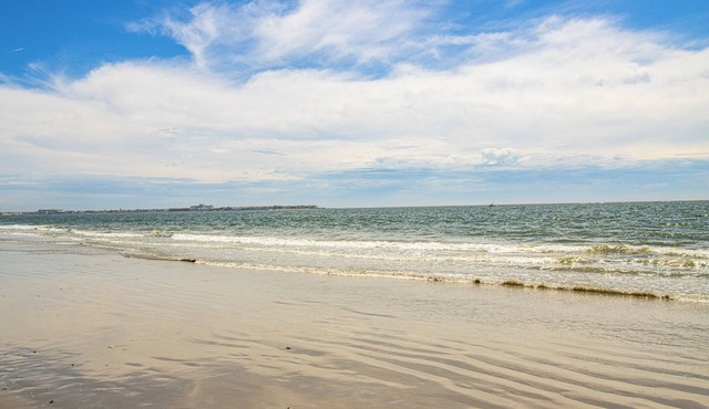 Near Dog Beach: Somers Point Escape w/Large Yard!