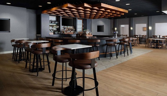 Near Downtown Baltimore + Dining. Gym. Tennis.