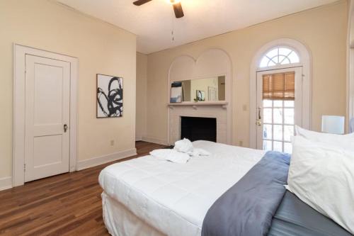 Near Downtown Parks & Museum - Midtown Two-Units