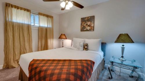 Near Downtown, River, & Airport! Garden City Bliss