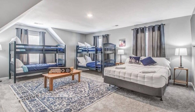 Near Downtown, Shelby Farms Park - Crievewood Cove