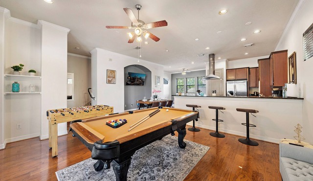 Near DT, Heights, Washington | WiFi | Games | BBQ