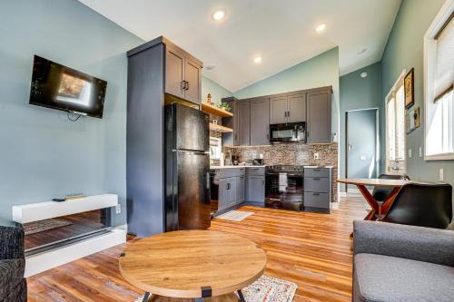 Near Dtwn + CHS Field! St Paul Tiny Home Escape