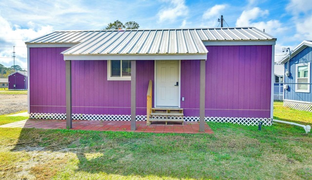 Near Dtwn & Space Center: Tiny Home in Picayune