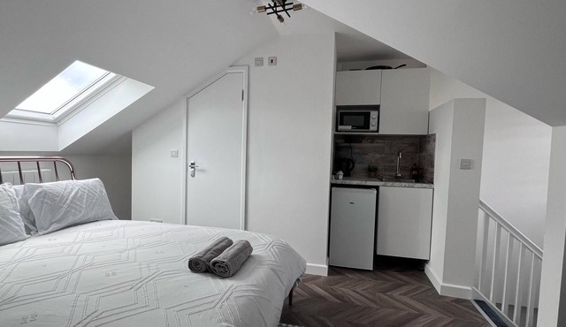 Near Emirates Stadium Cozy Flat