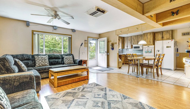 Near Family-Friendly Attractions: Northglenn Home!