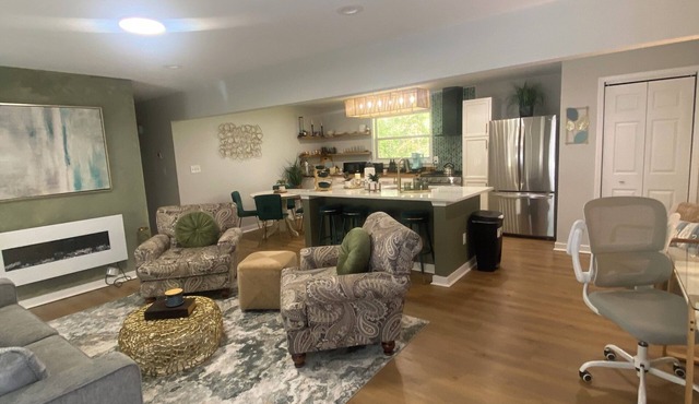 Near FIFA World Cup, Emory Healthcare—private, upscale stay for executive travel