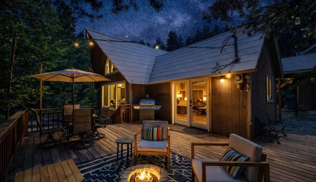 Near Fish Lake | Boat Parking | Deck | Dogs | BBQ