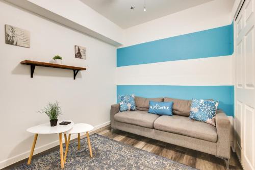 Near Haulover Park Hollywood Cottage with Yard!