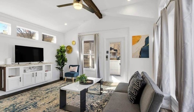 Near Hiking at Green Mountain - Tiny Stay Getaway