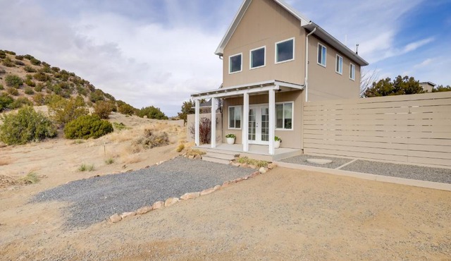 Near Hiking Dog-Friendly Studio in Los Cerrillos