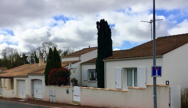 Near La Rochelle House for 3 people