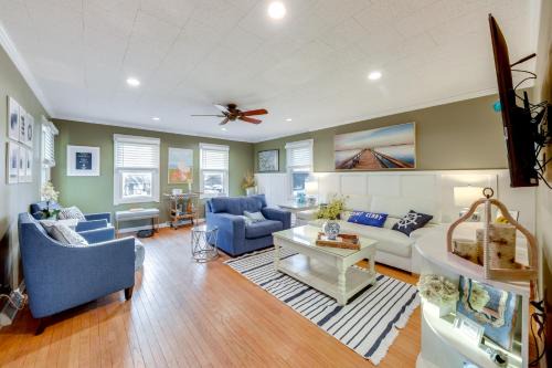 Near Lake Mary! Family-Friendly Twin Lakes Home