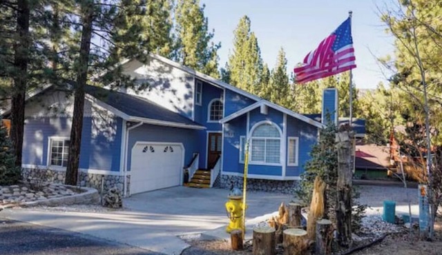 Near Lake with Hot tubs, Game Room & 06Cars Park Spacenn