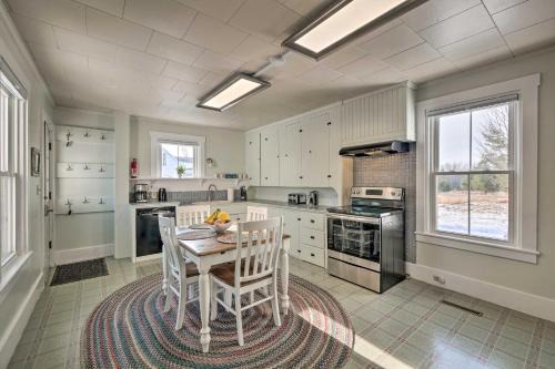 Near Lakes, Bay and Trails! Historic Waldoboro Gem