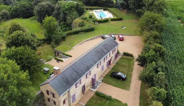 NEAR LE MANS/Family house ATYPIQUE/craft site of the 19th century