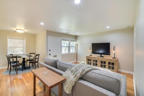 Near Levis Stadium and Dtwn San Jose Sleek Duplex!