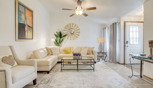 Near Medical Corridor: 'Whimsy Wisconsin' Duplex
