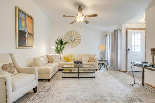 Near Medical Corridor: 'Whimsy Wisconsin' Duplex