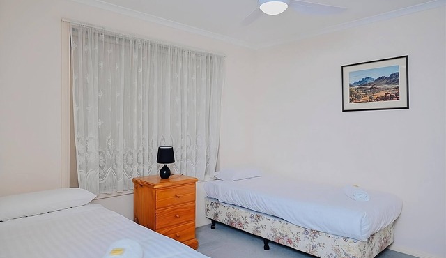 Near Murray River A Lovely Holiday Unit in Moama