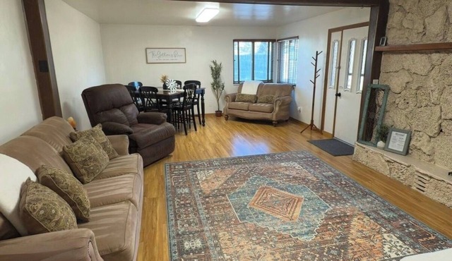 Near Nephi nChicken Creek Cottage nNEW LISTING