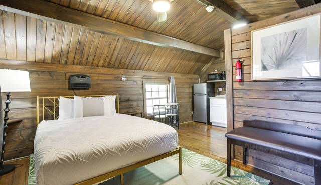 Near NOLA: Bayou Cabin w/Pool Access!