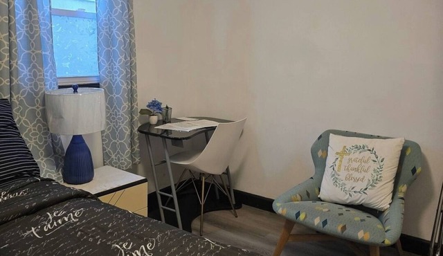 Near NYC Private Bedroom + Wi-Fi