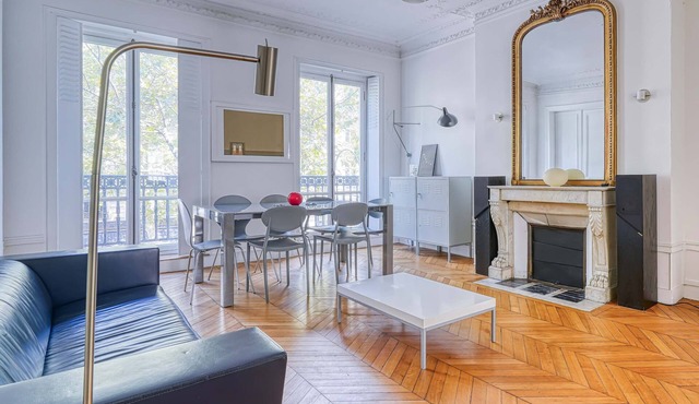 Near Opéra Garnier - The Prestigious