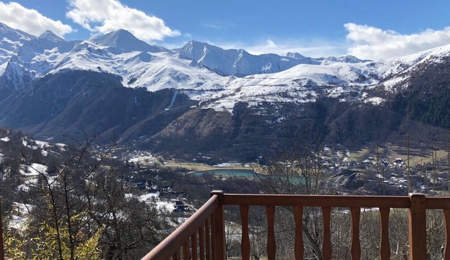 Near PEYRAGUDES and LOUDENVIELLE, charming Pyrenean barn with exceptional view