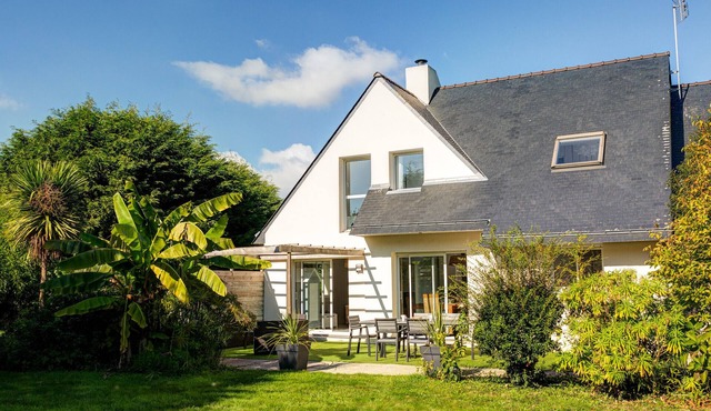 Near Pointe de La Torche, big house for 8