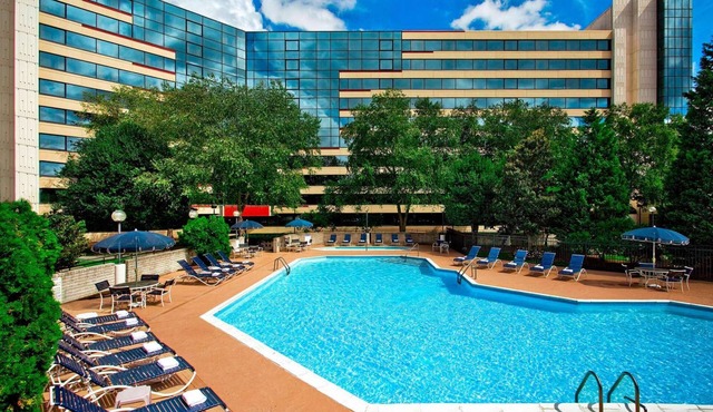 Near RDU Airport + Free Shuttle, Pool, & Dining