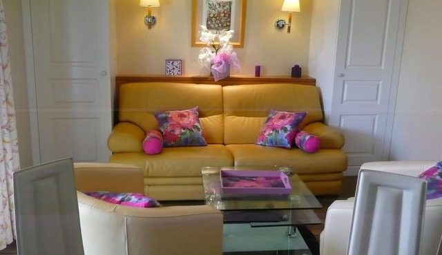 NEAR THE APARTMENT VERY COMFORTABLE Baule BRIGHT QUIET SHOPS 2 KMS