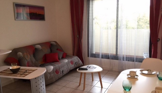 NEAR the BEACH VERBOIS - (900m) PLEASANT STUDIO