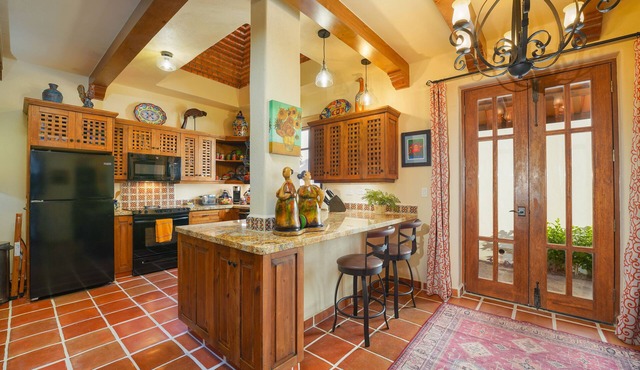 Near the beach! Wonderful House