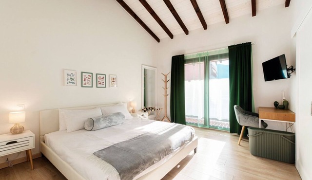 Near the lake and the center (FLORIDA ASCONA Room 16)