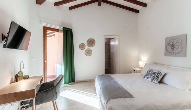 Near the lake and the center (FLORIDA ASCONA Room 17)