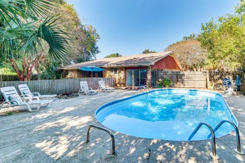 Near Top Beaches Gulf Breeze Oasis with Grill