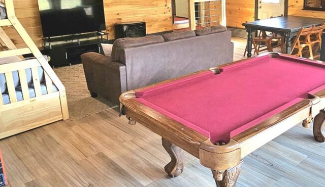 Near Top Trails | HotTub, GameRoom, Playset, Piano