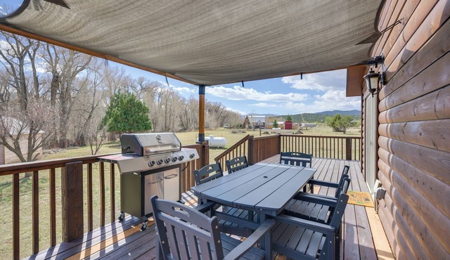 Near Trails & Rio Grande Fishing! Mtn-View Cabin