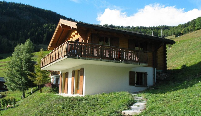 Near Verbier peaceful Swiss village, stunning views