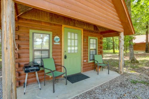 Near White River Fishing! Studio Cabin w/Grill