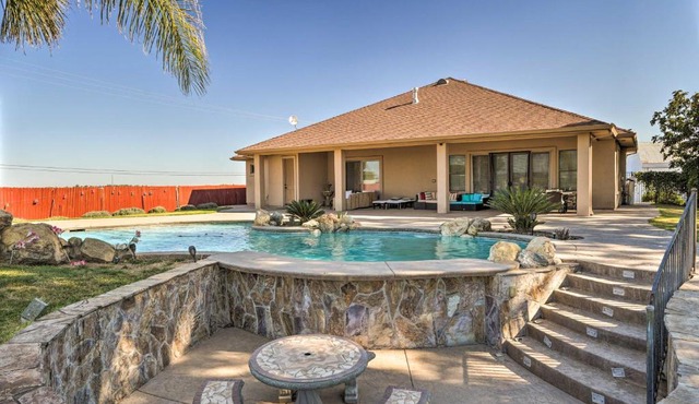 Near Wineries Elk Grove Getaway with Saltwater Pool