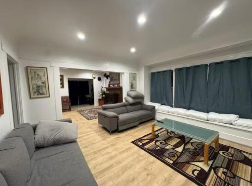 Nearby Museums Downtown 4BR Sleeps 16