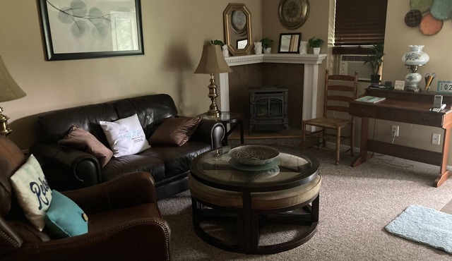 Neat and Nifty1 bedroom apartment in Lancaster