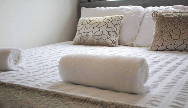 NEC/Airport M6 Free Parking Available by SHM Stays