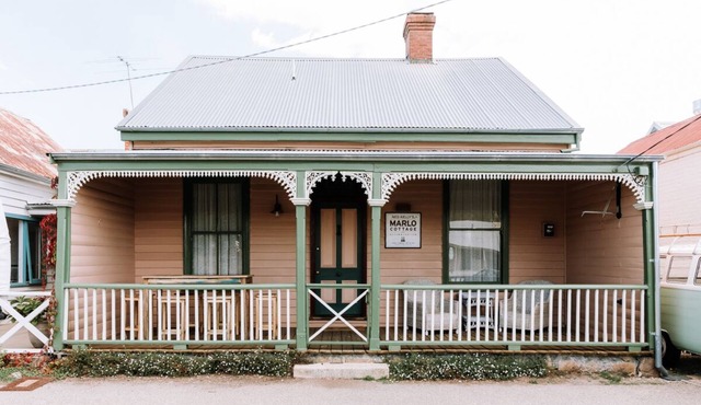 Ned Kelly's Marlo Cottage - best location in town