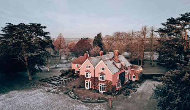 Nedging Hall - The ultimate English escape for up to 28 guests.