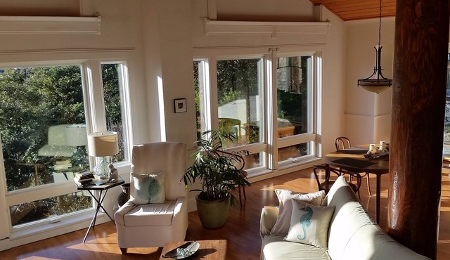 Need to get away? This is your home away from - everything!nSEAGLASS Irish Beach